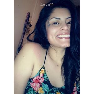 Meet your Posher, Ashley